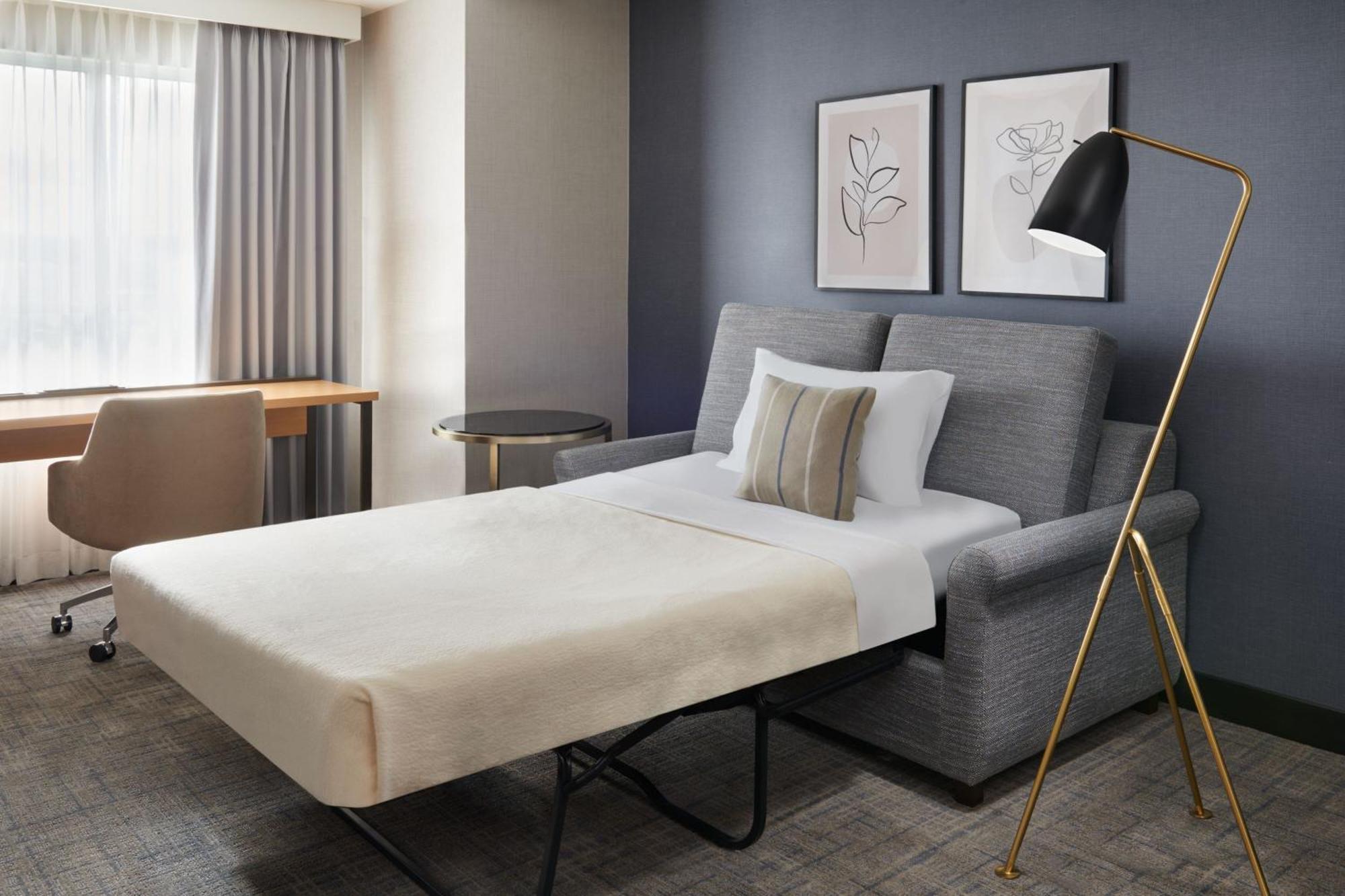 Residence Inn By Marriott Calgary Airport Buitenkant foto